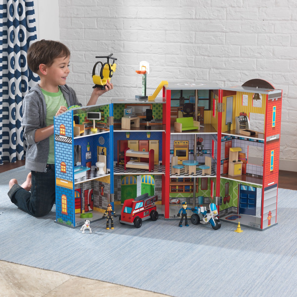 Buy Kidkraft Everyday Heroes Wooden Playset | Yallatoys.com