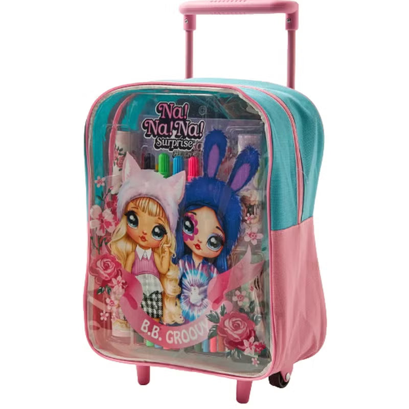 NaNaNa Surprise Activity on the Go