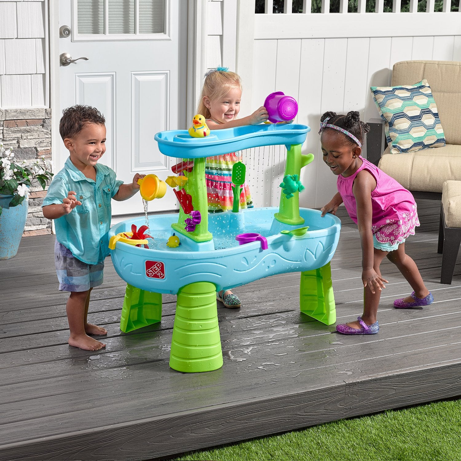 Step2 Rain Showers Splash Pond Water Table