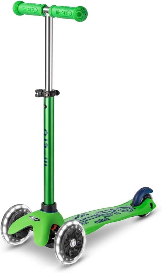 Buy Micro Mini Deluxe with LED 3 Wheels Green | Yallatoys.com