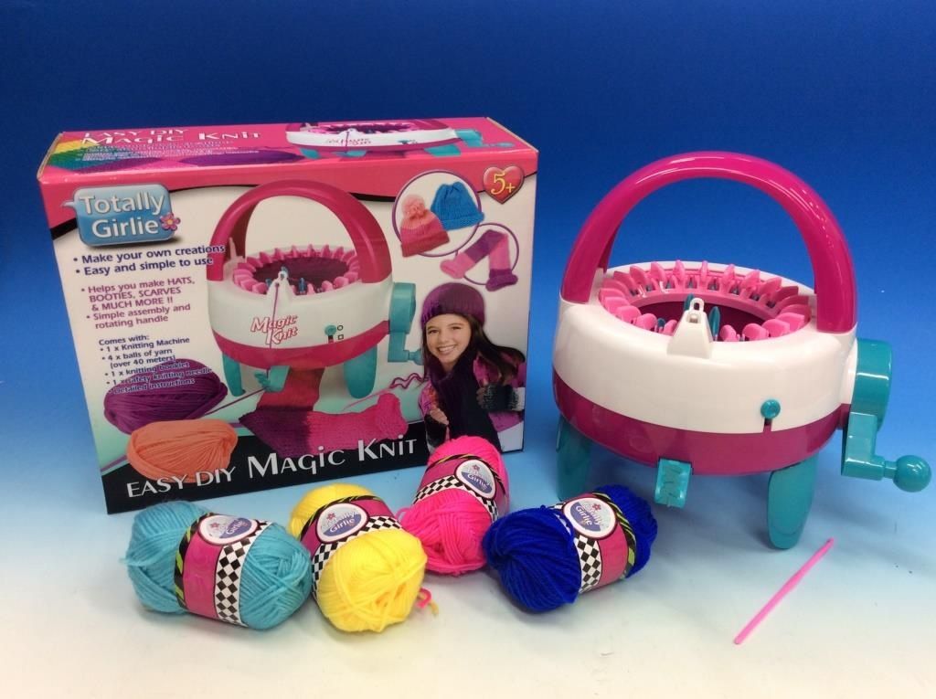 Buy Totally Girlie Easy DIY Knitting Machine | Yallatoys.com